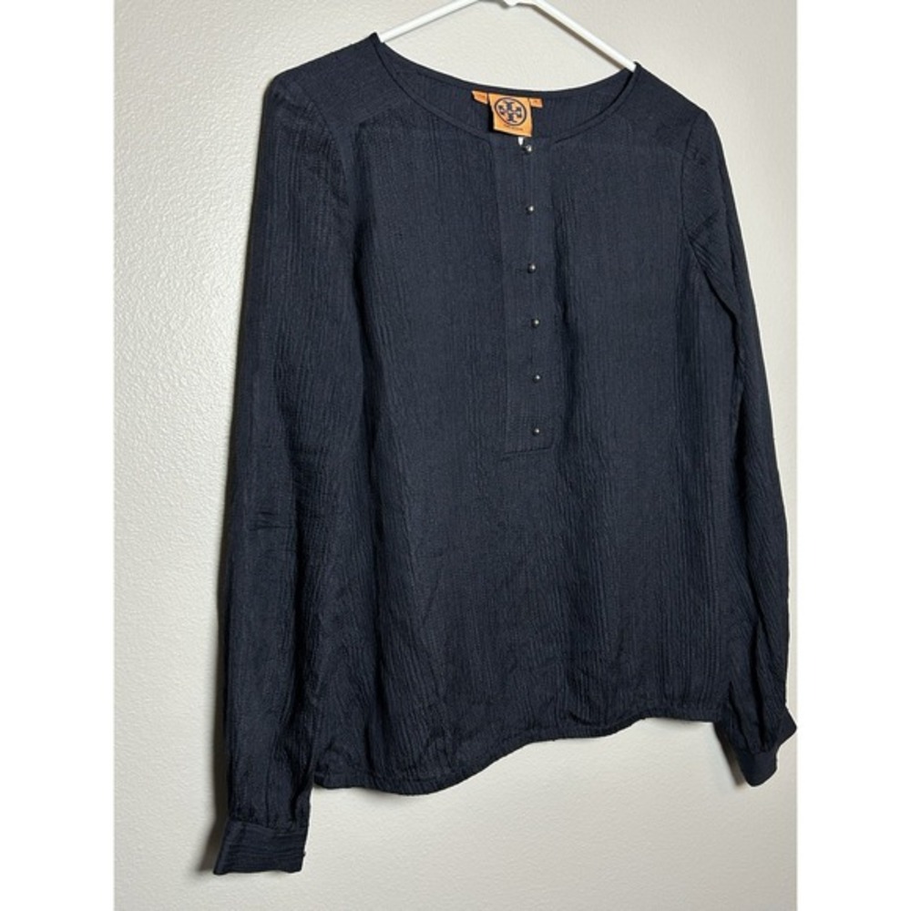 Tory Burch Women's‎ 100% Silk Navy Crinkle Long Sleeve Blouse 4 Designer Office - Picture 3 of 8